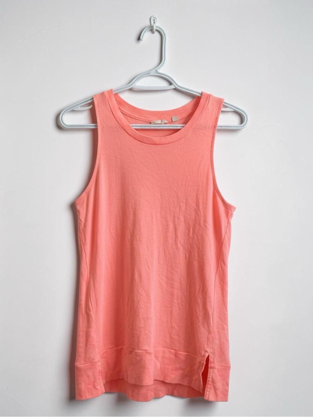 TNA Coral Tank with Side Slit Size S